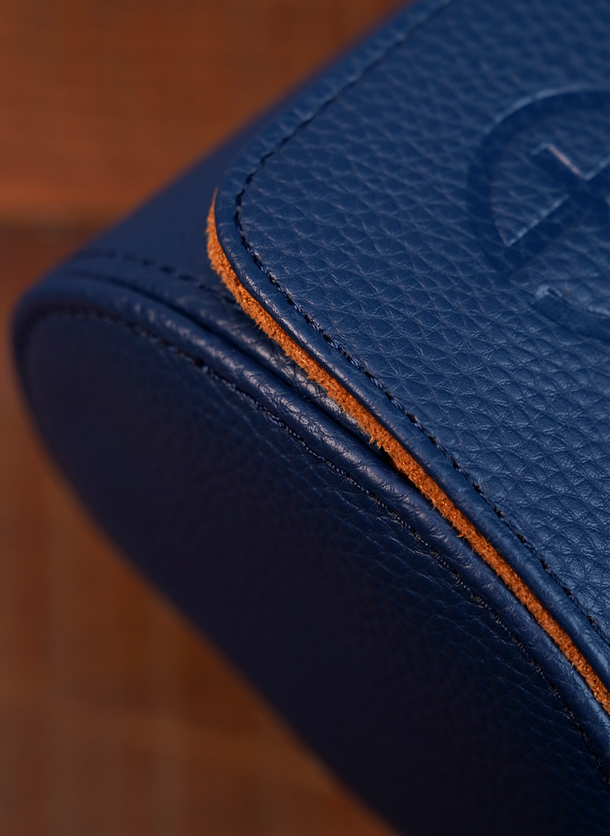 Blaue Uhrenrolle – Drei Uhren