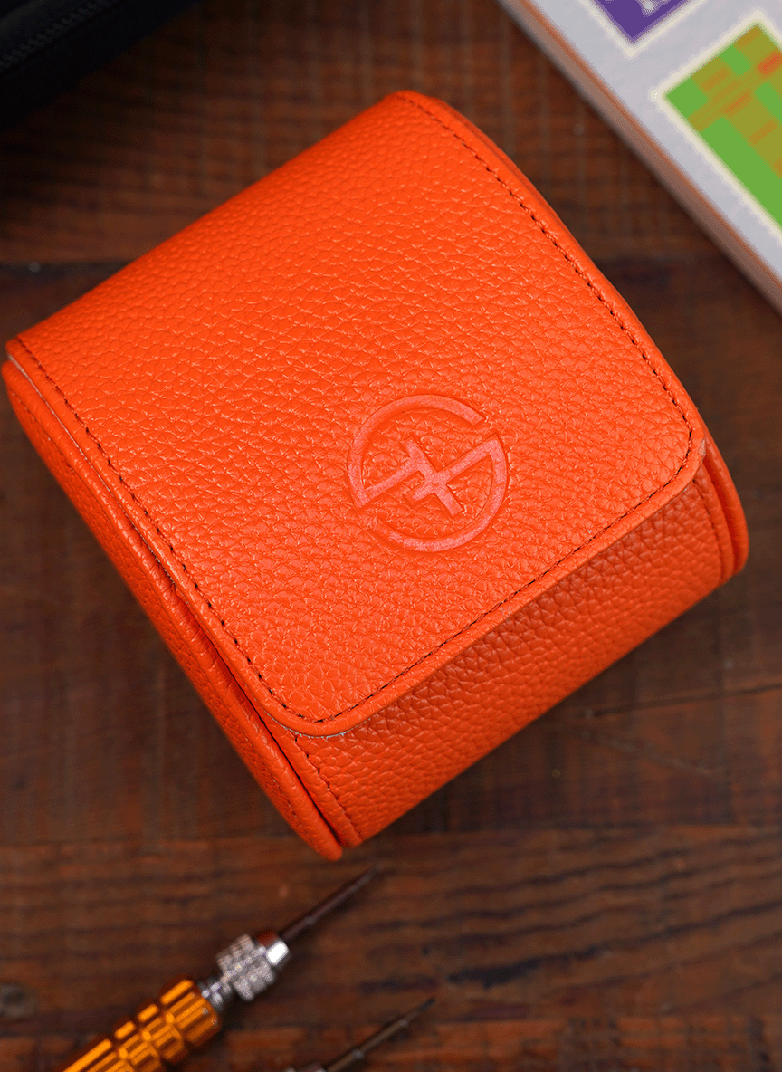 Orange Watch Roll – One Watch