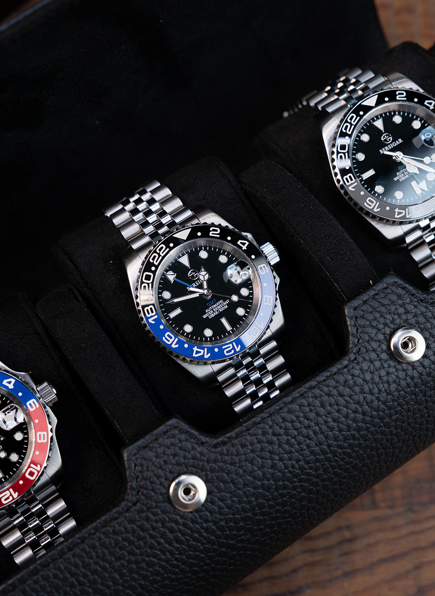 Estuche de reloj negro: tres relojes