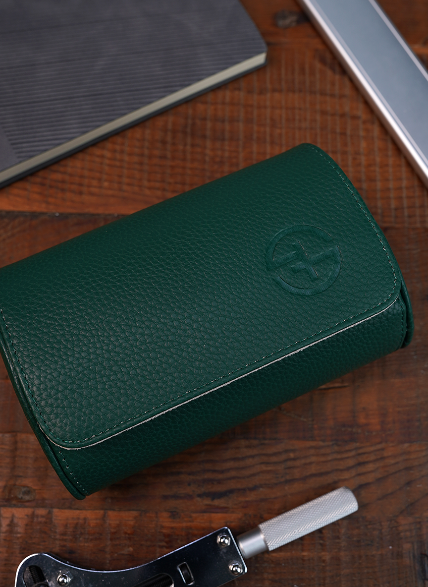 Grüne Uhrenrolle – Zwei Uhren