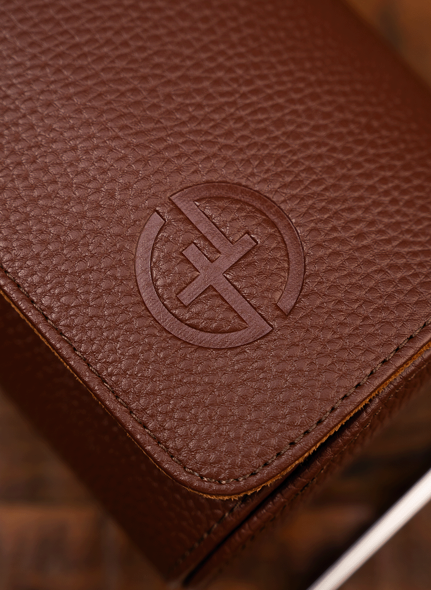 Estuche marrón para relojes: dos relojes