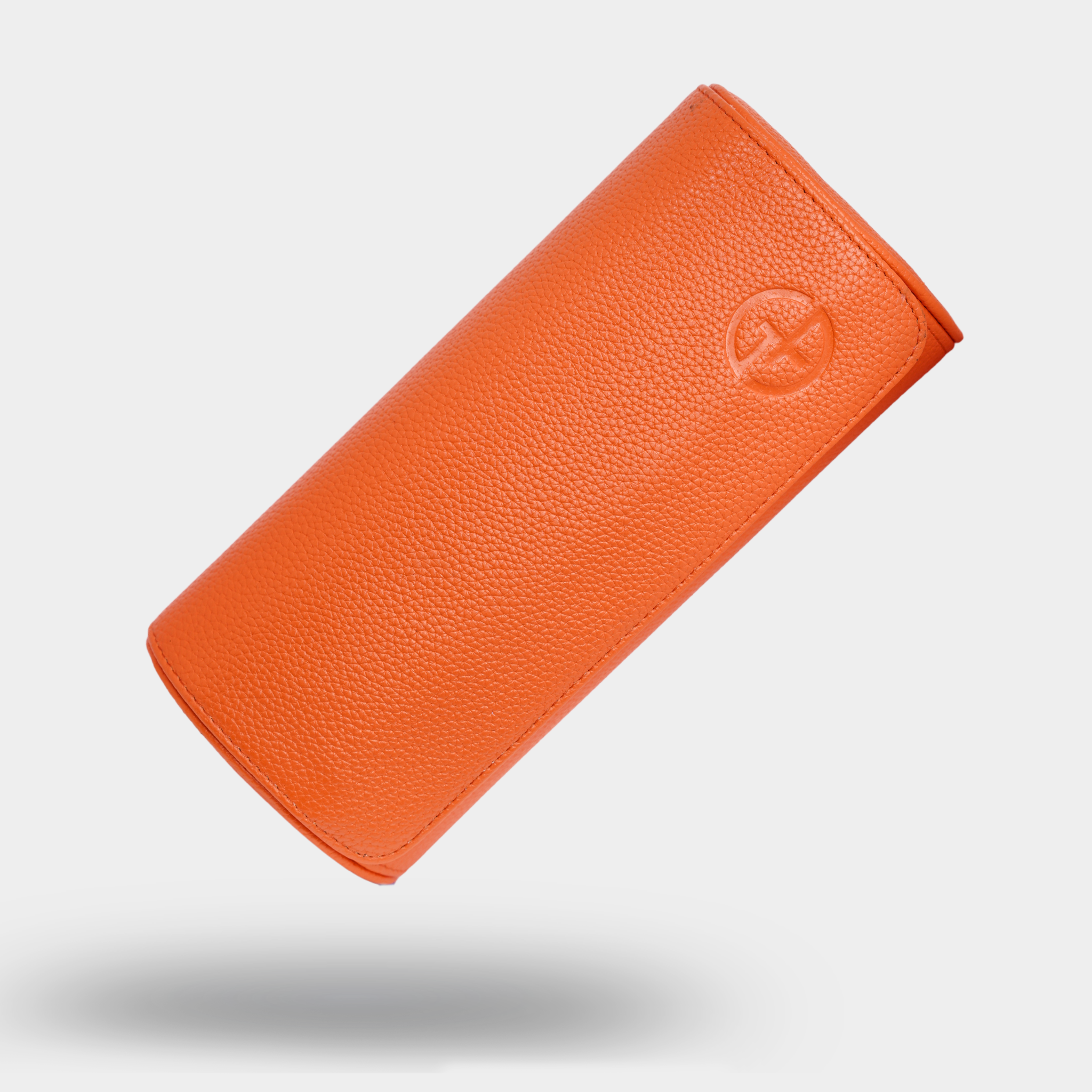 Estuche naranja para relojes: tres relojes