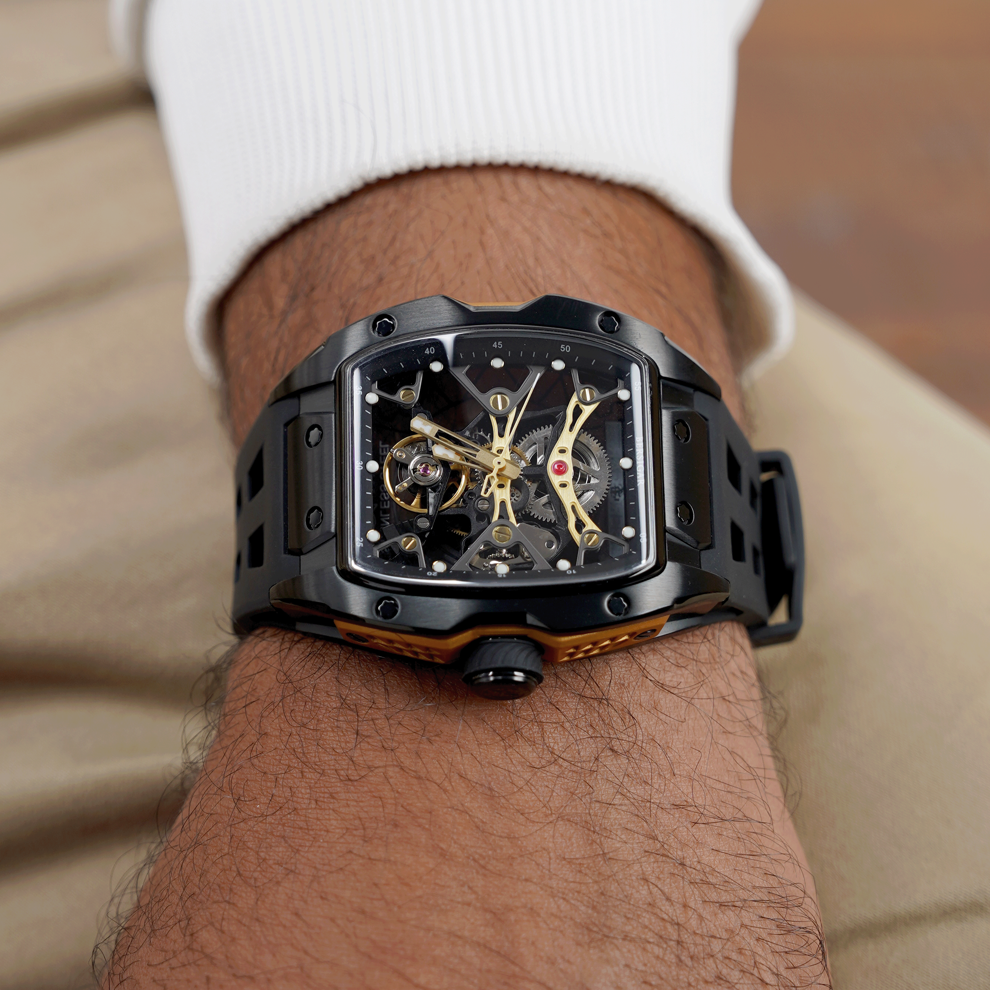 BERSIGAR RICHARDO YS018